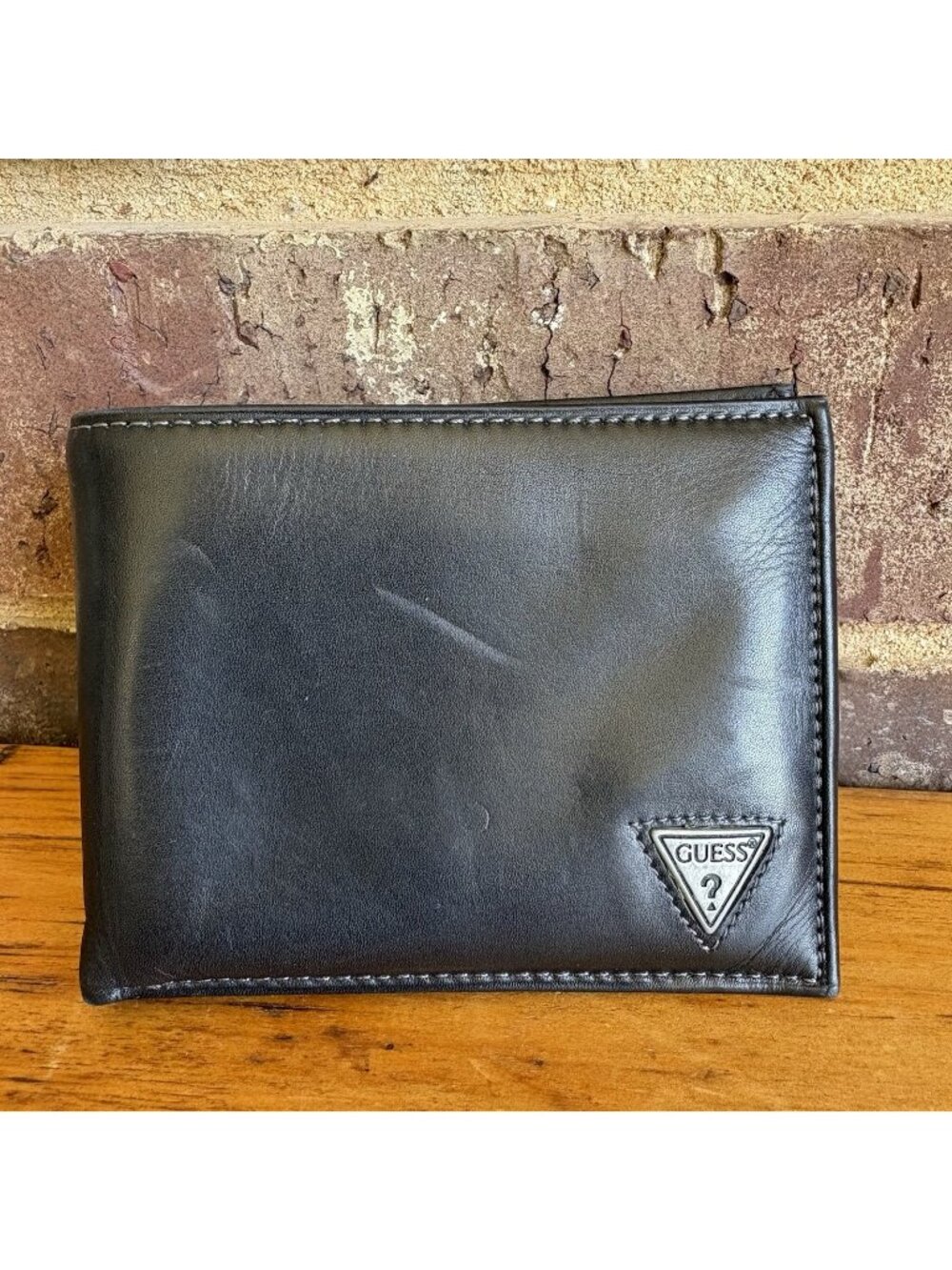 GUESS Genuine Leather Black Wallet Men's Bi-Fold
